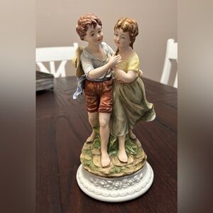 Charming Porcelain Figurine of a Young Couple